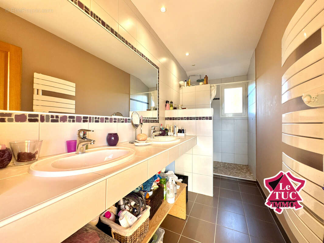 Grande maison familiale de caractère - photo 23