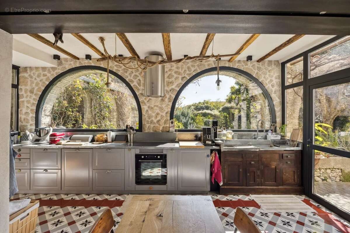 Maison à LA COLLE-SUR-LOUP