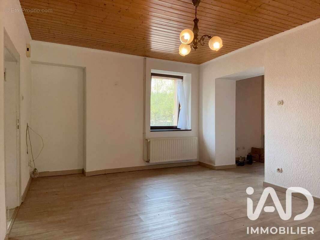 Maison 185 m² à Volmerange-Les-Mines  - photo 7