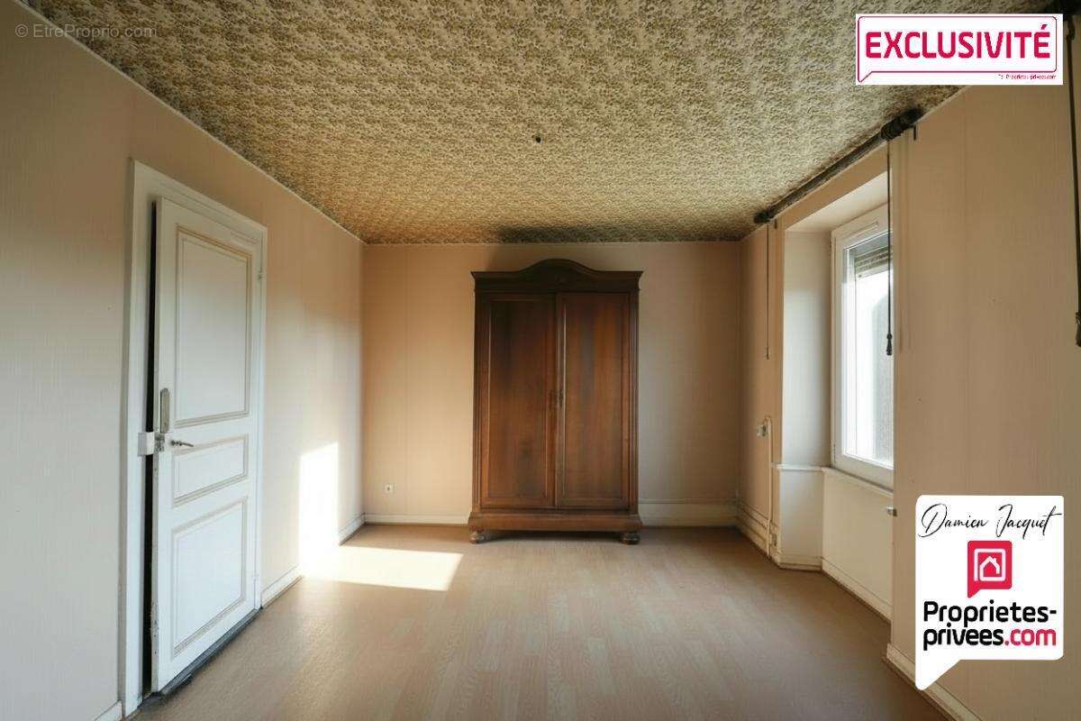 Maison Beaucourt 6 pièces 3 chambres 96.5 m2 + 53.3 m² supplémentaires possibles , dépendances 142.6 m² - photo 13