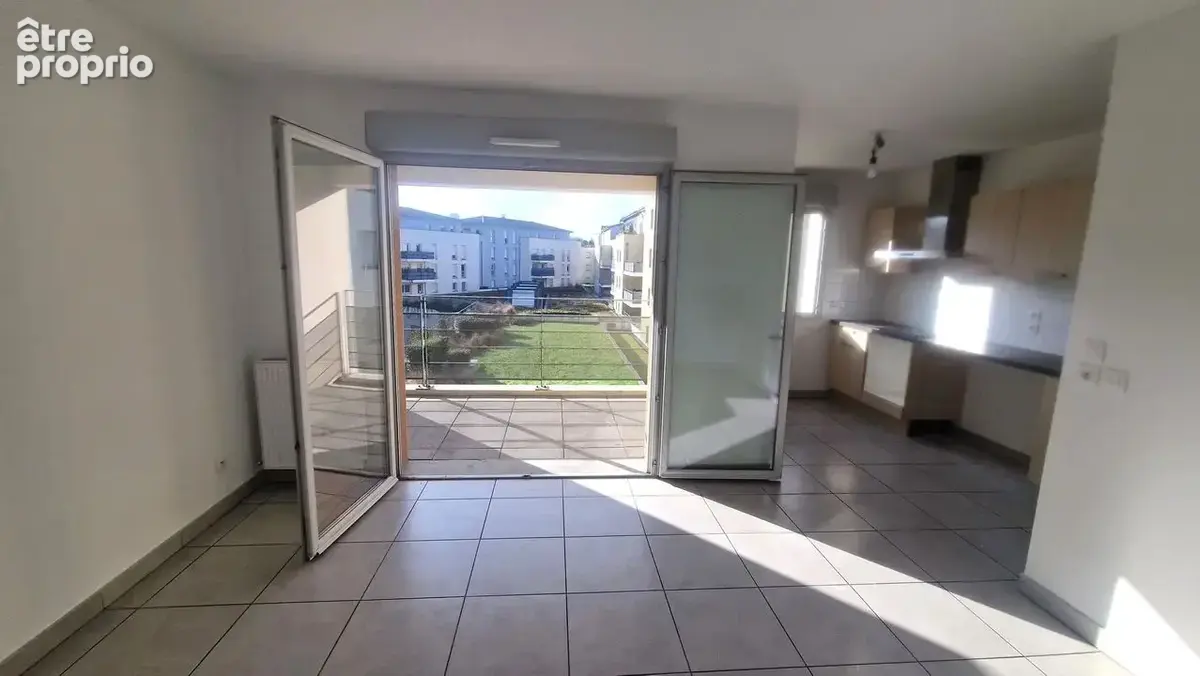 Appartement à TASSIN-LA-DEMI-LUNE
