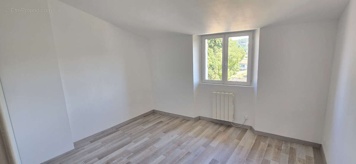 Superbe loft T4 neuf de 99 m2 - photo 8