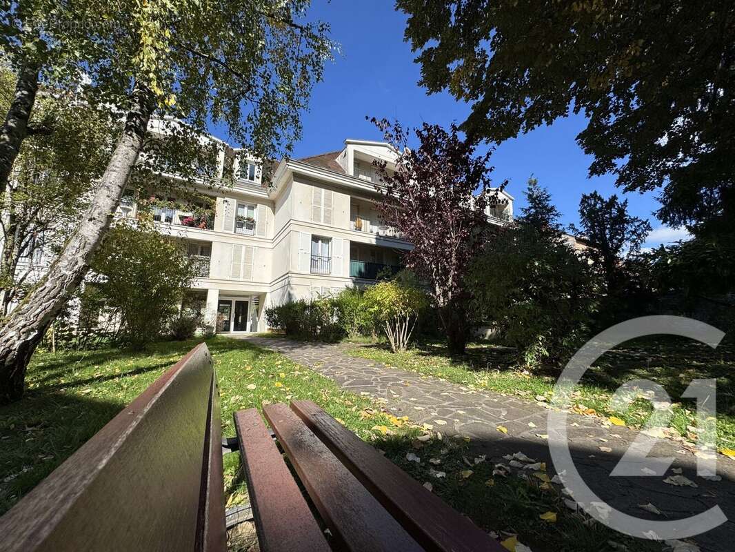 Appartement à FONTAINEBLEAU