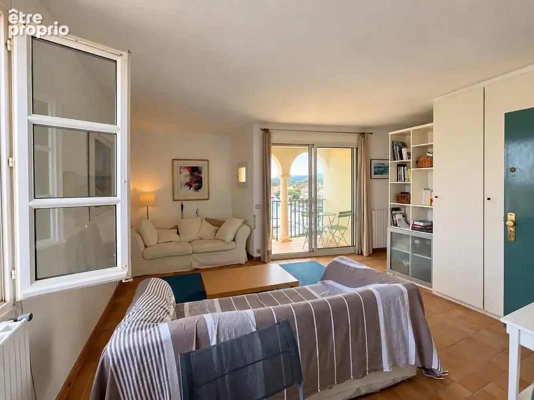 Appartement 1 pièce 37 m² à vendre à Grimaud (83310) - photo 2
