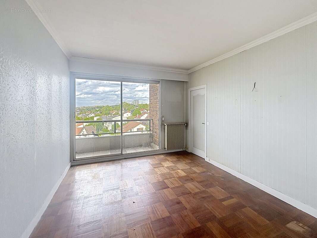 Appartement à L'HAY-LES-ROSES