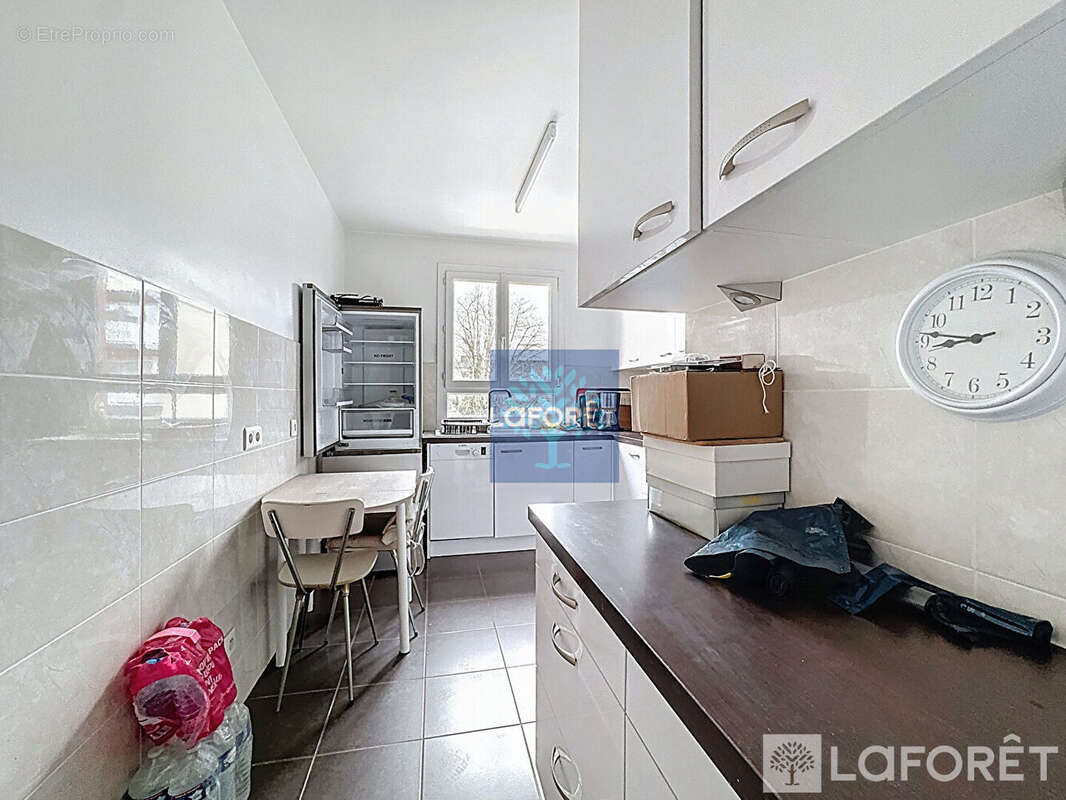 Appartement à FONTENAY-SOUS-BOIS