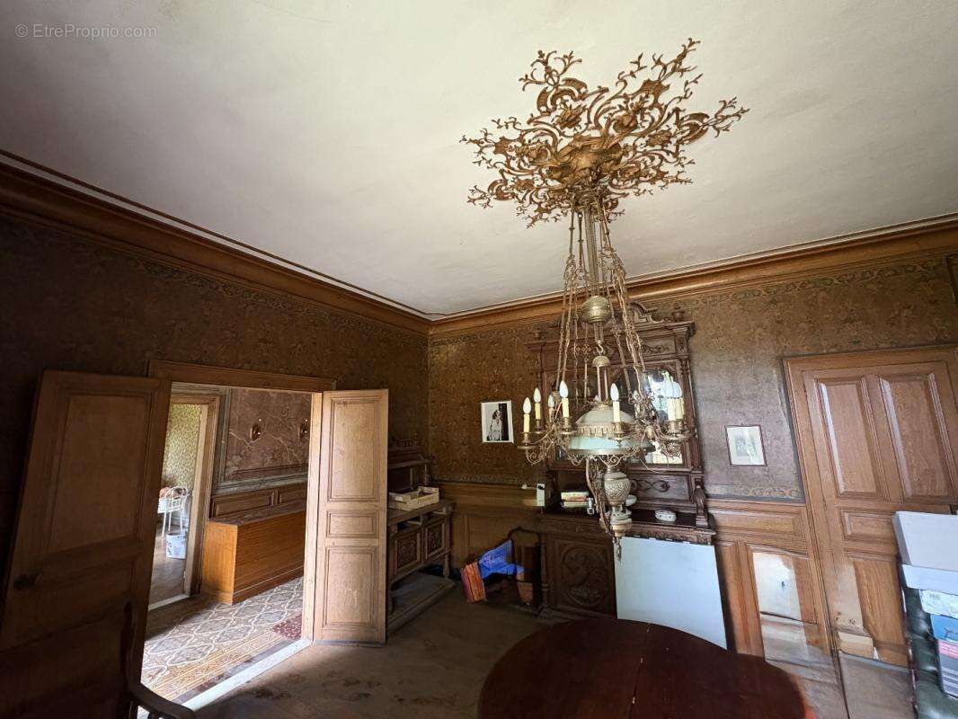 Maison à TEISSIERES-DE-CORNET