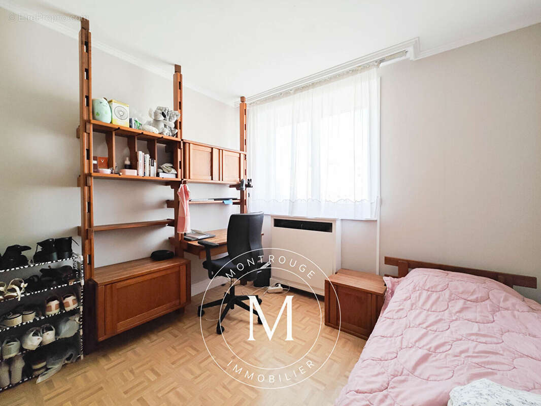 Appartement à MONTROUGE