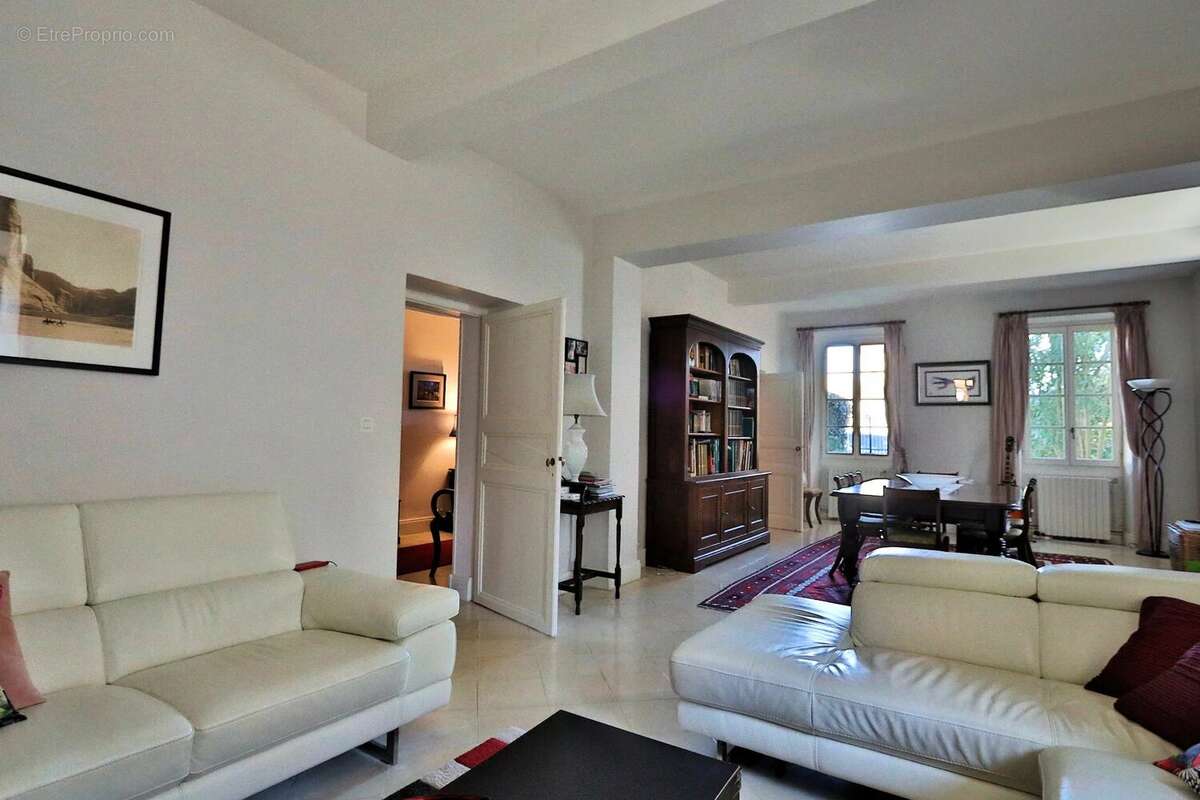 Élégante maison de ville. - photo 6