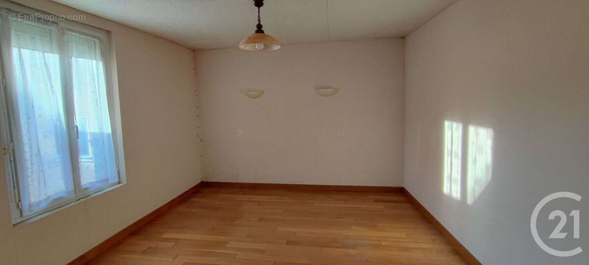 Maison à ILLIERS-COMBRAY