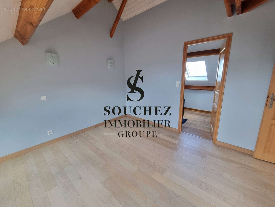 Maison à LATTRE-SAINT-QUENTIN