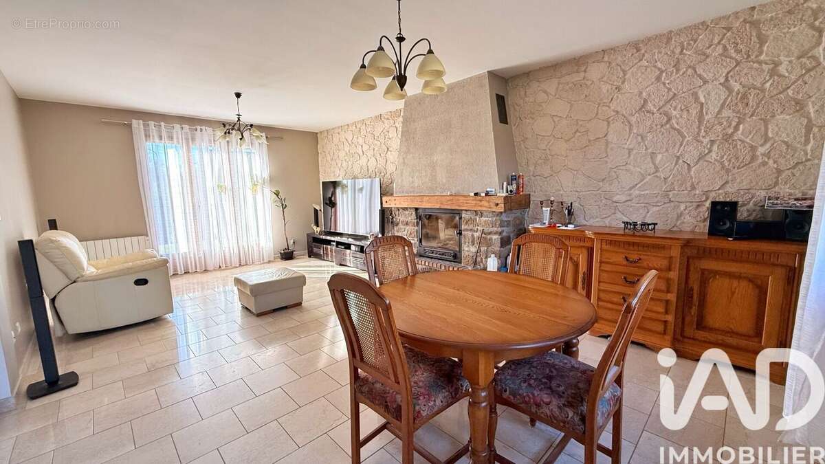 Photo 5 - Maison à BEAUVAIS