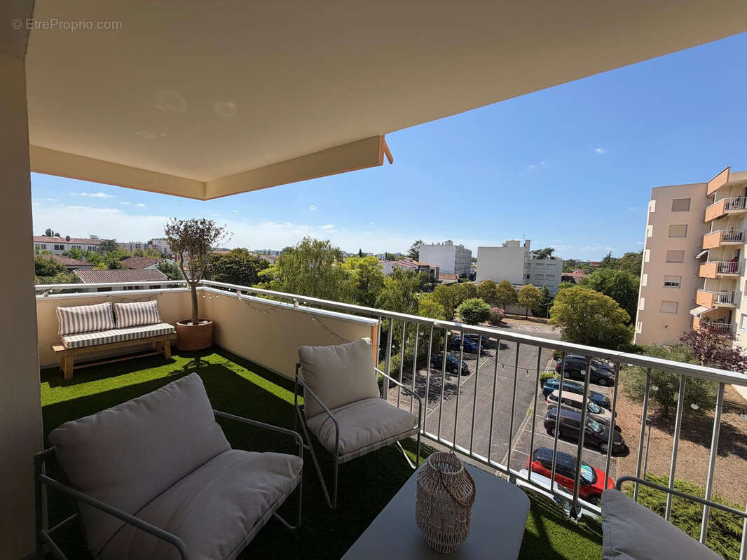 Magnifique appartement T3 80m2 - double balcon - box cave - parking - Bordeaux Caudéran - photo 10