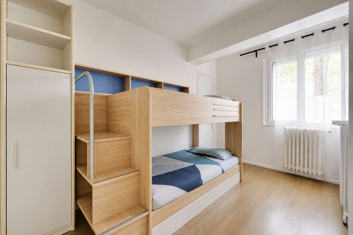 Appartement à PARIS-19E