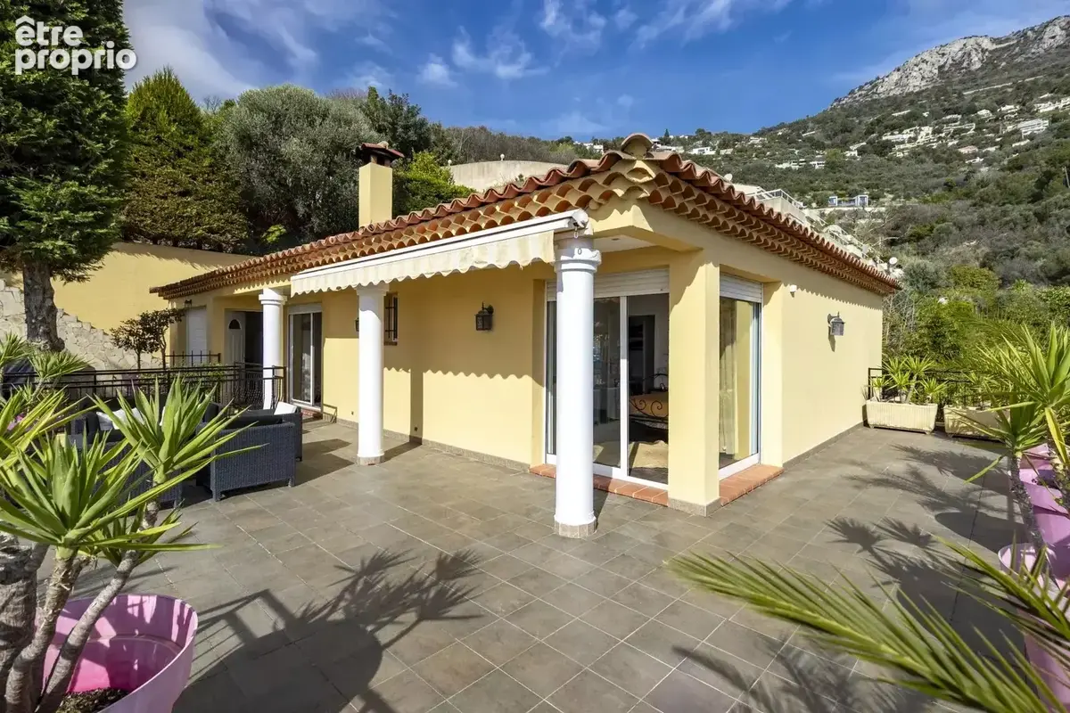 Eze, belle propriété au calme, vue mer. - photo 13