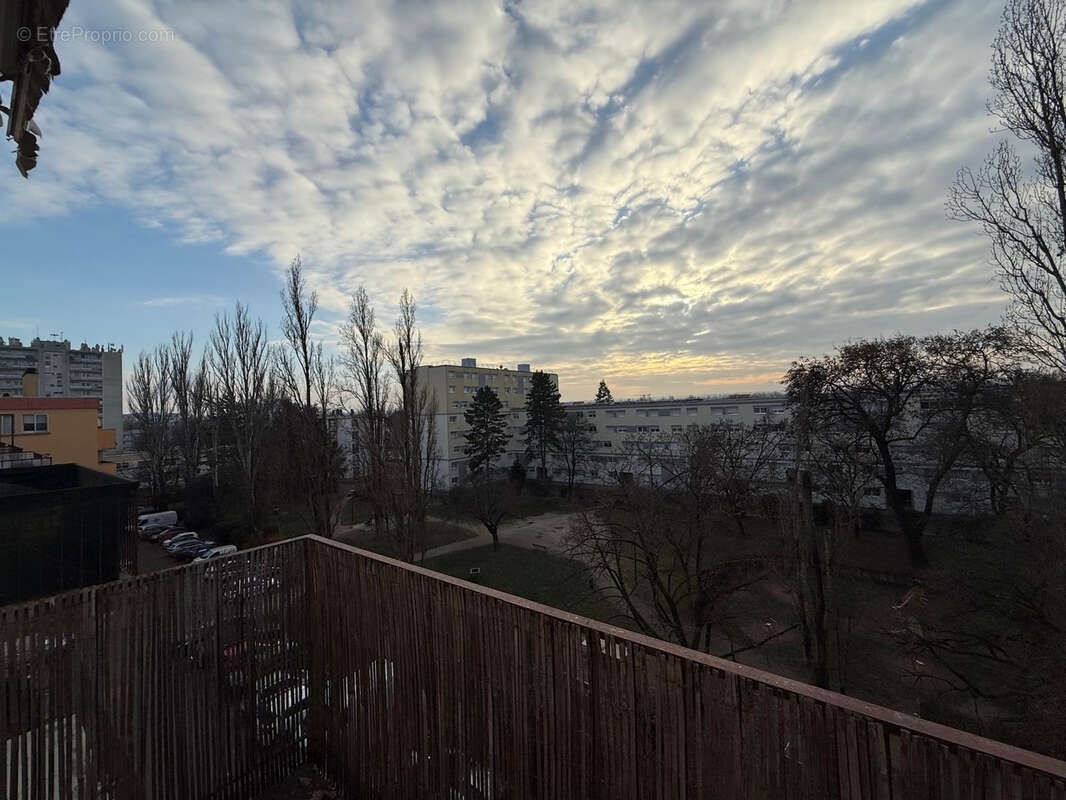 À vendre   Appartement F2 au dernier étage avec deux balcons   Saint-Louis - photo 7