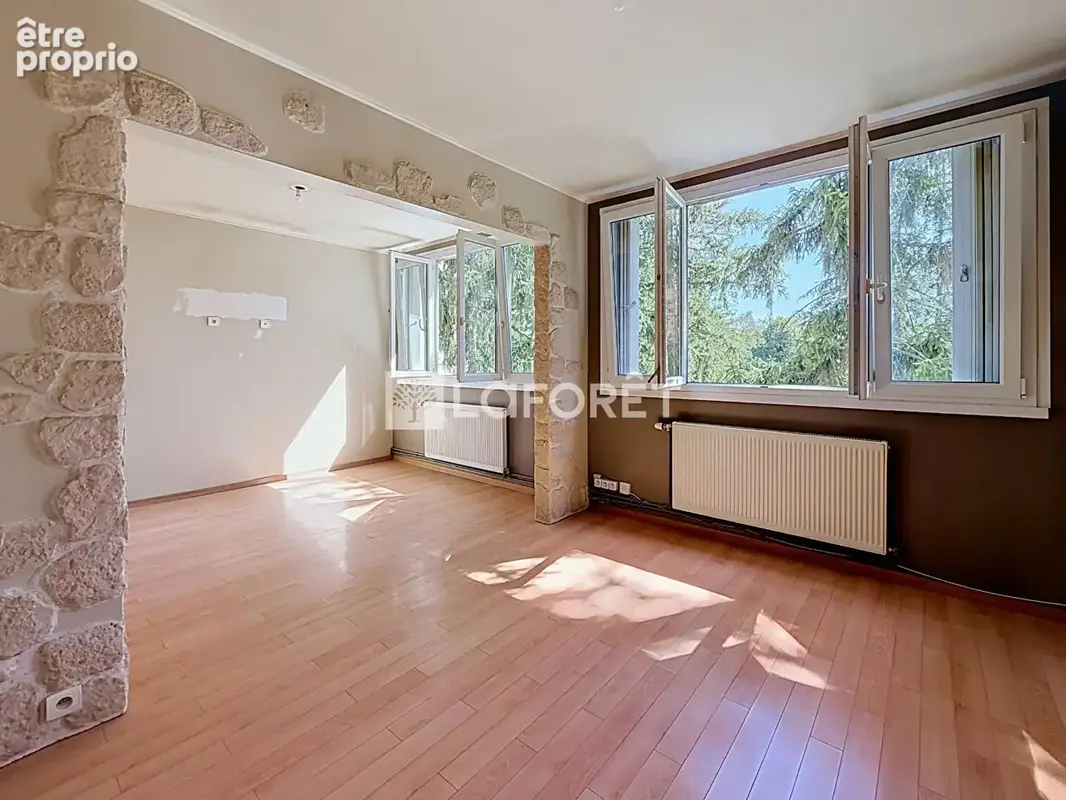 Appartement à vendre Décines Charpieu 4 pièce(s) 74 m2 - photo 3