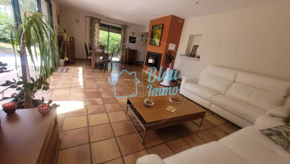 Maison 138 m² à Nimes  - photo 5