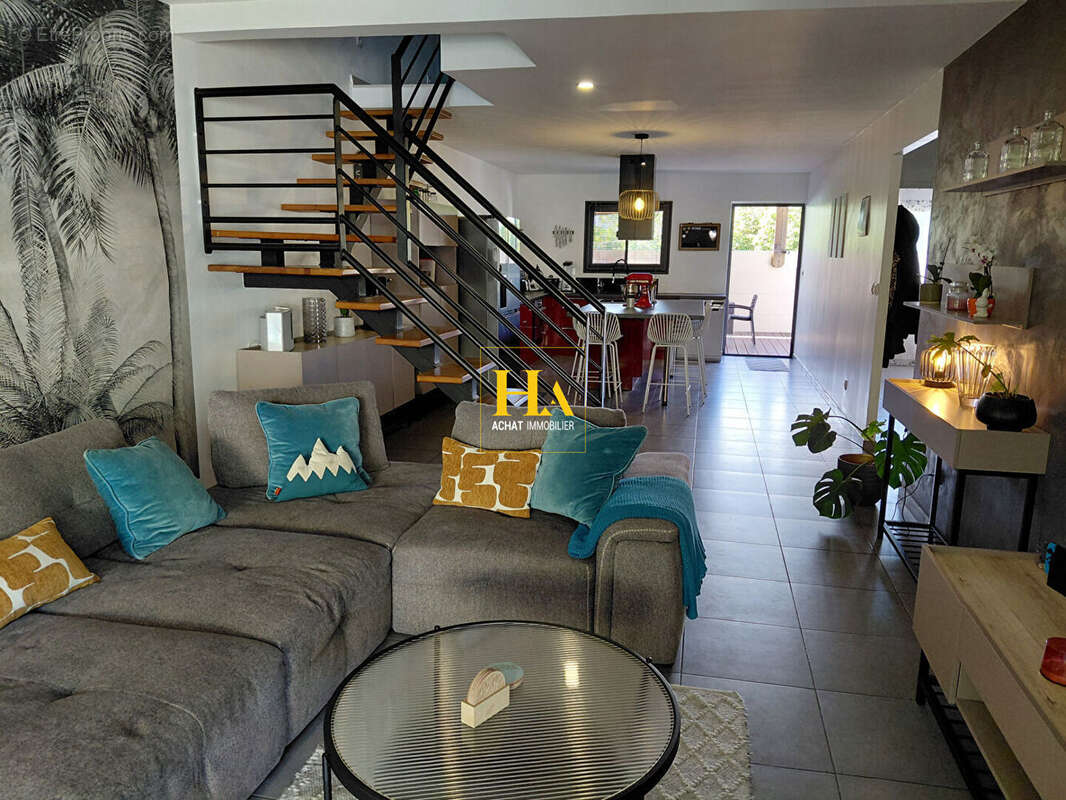 Maison à ENTRE-DEUX
