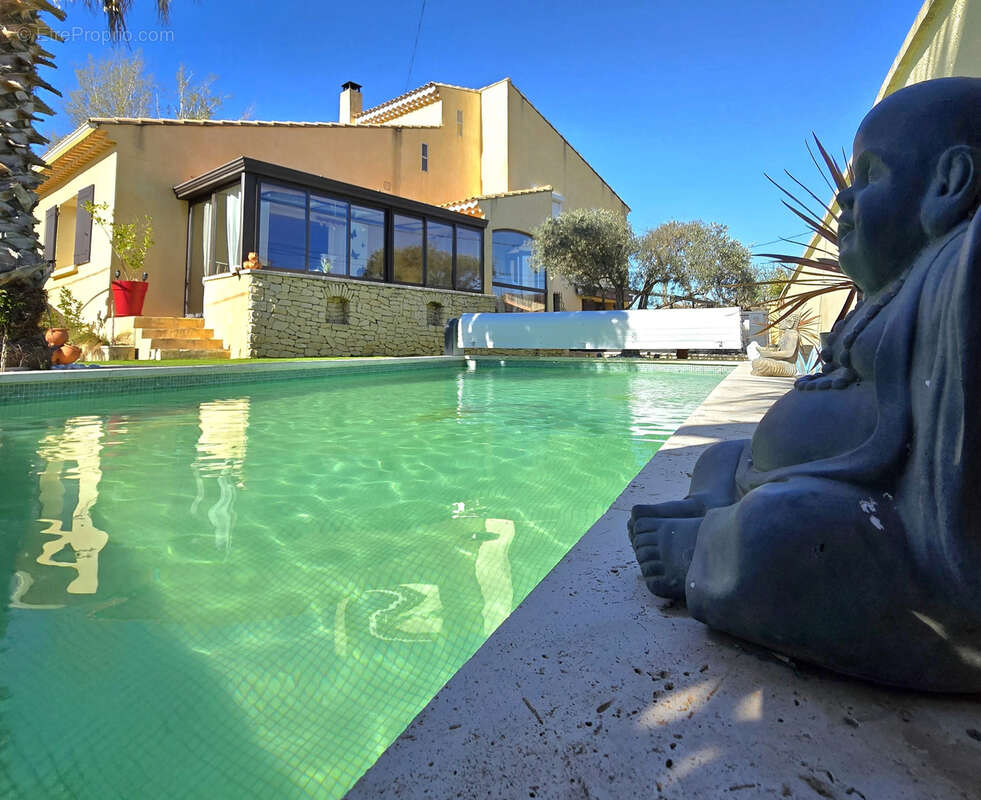 Maison à L'ISLE-SUR-LA-SORGUE