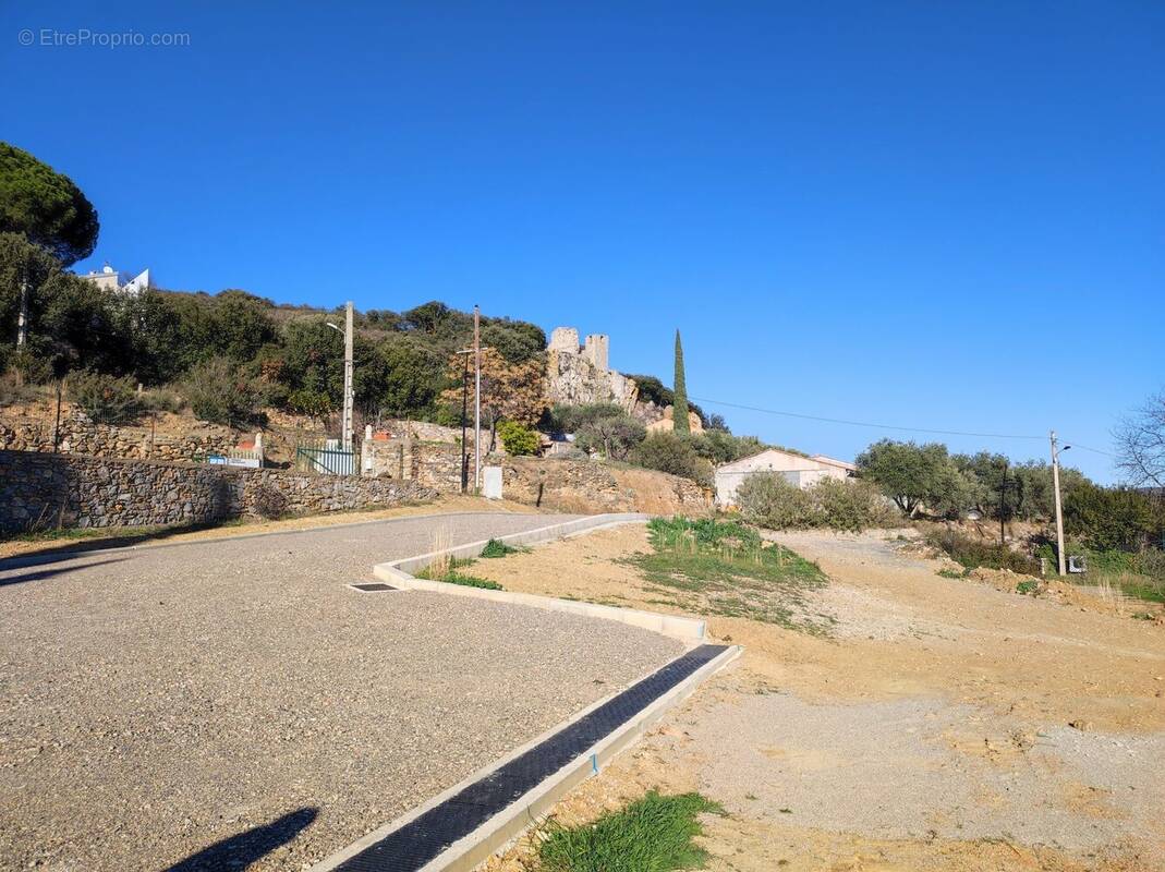 Terrain à ROQUESSELS