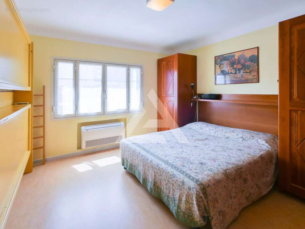 Appartement à ROQUEBRUNE-CAP-MARTIN