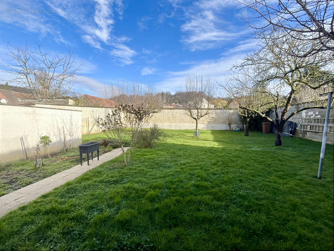 Appartement à LIANCOURT