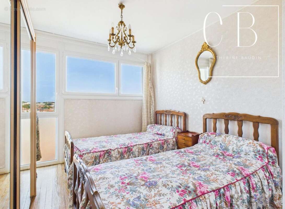 Photo 8 - Appartement à LA ROCHELLE