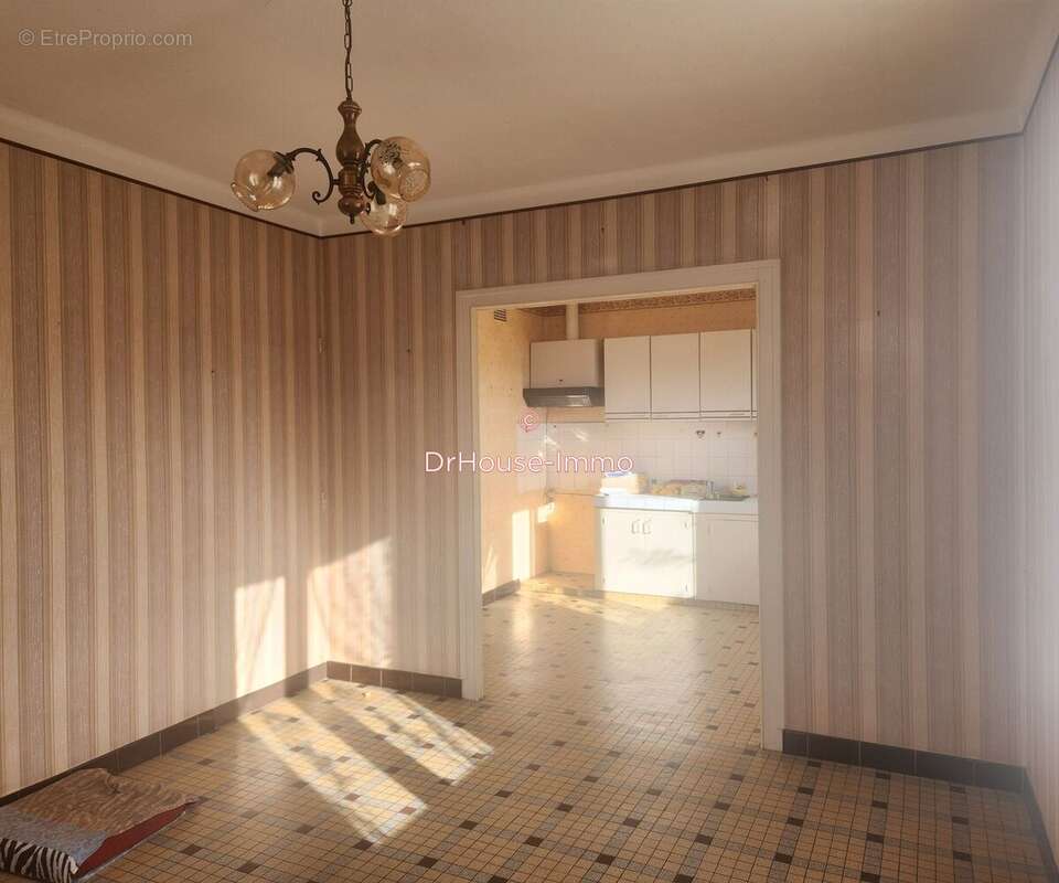 Maison à SOULIGNE-SOUS-BALLON