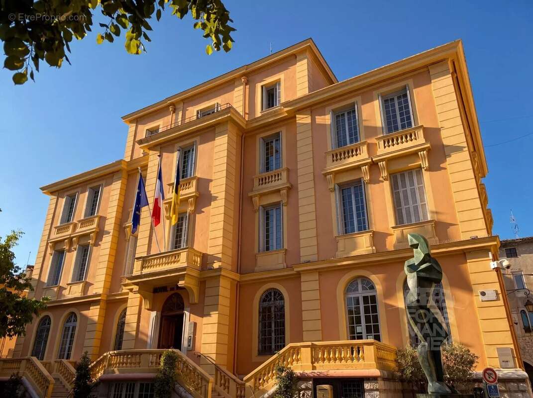 Appartement à VENCE