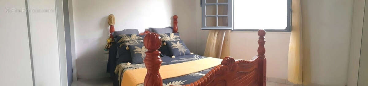 Appartement à SAINTE-LUCE