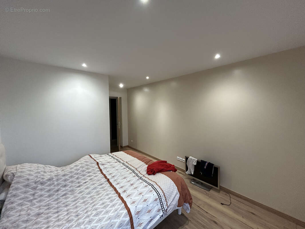 Maison à MAGNY-VERNOIS