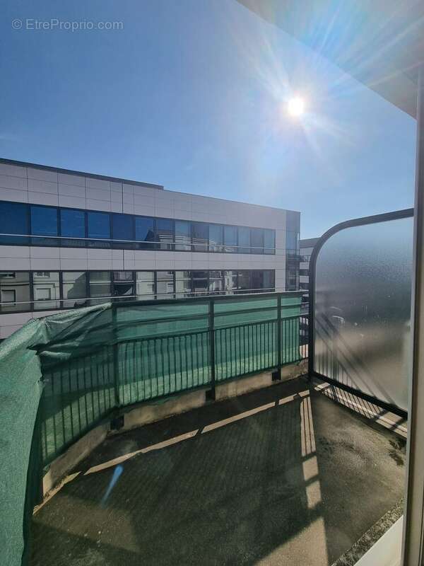 Appartement 32 m² à Le Bourget  - photo 3