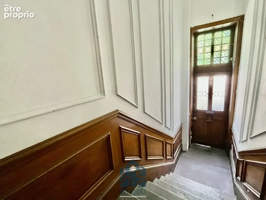 Hôtel particulier sur 3 niveaux avec terrasse - photo 9