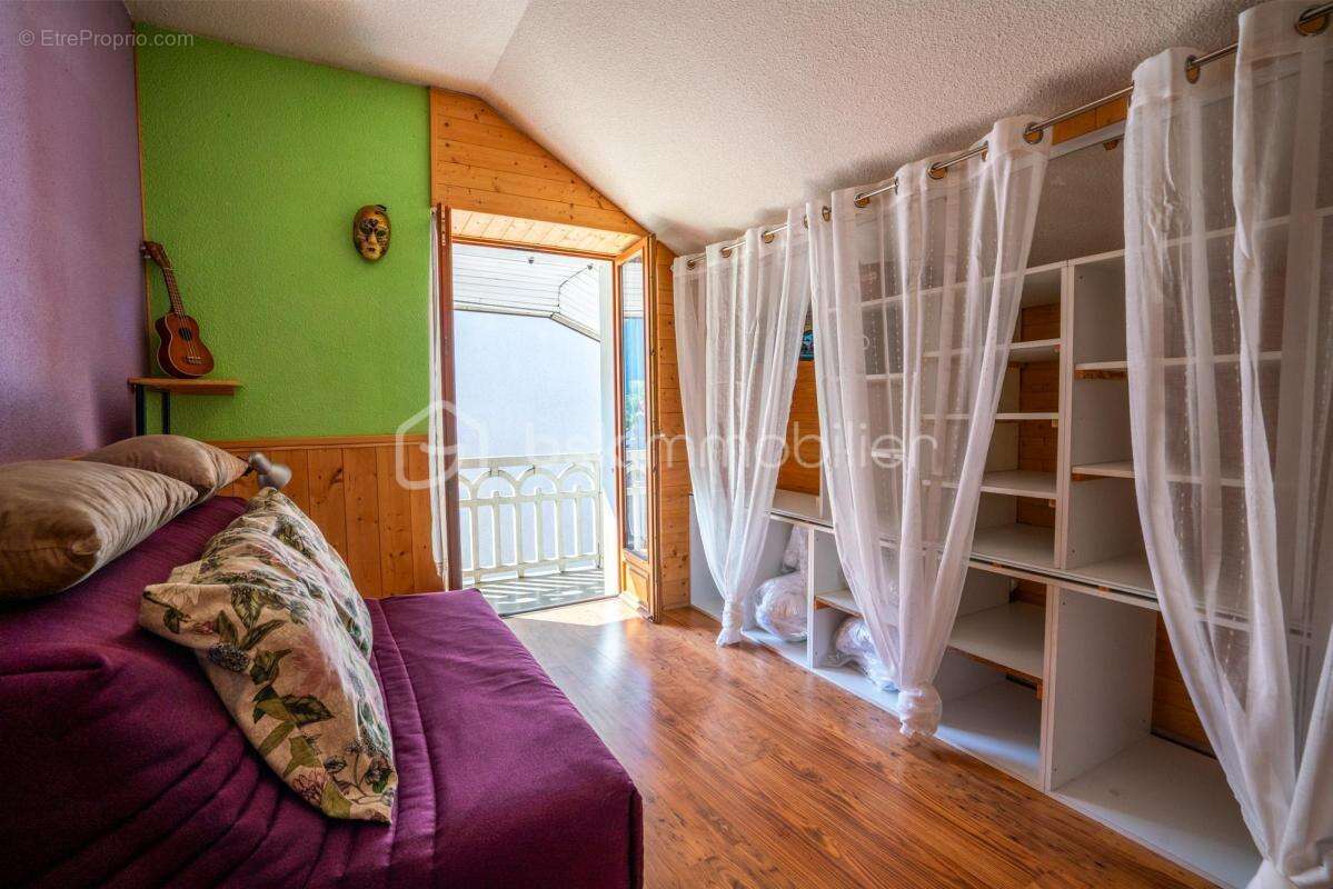 Appartement à DINGY-SAINT-CLAIR