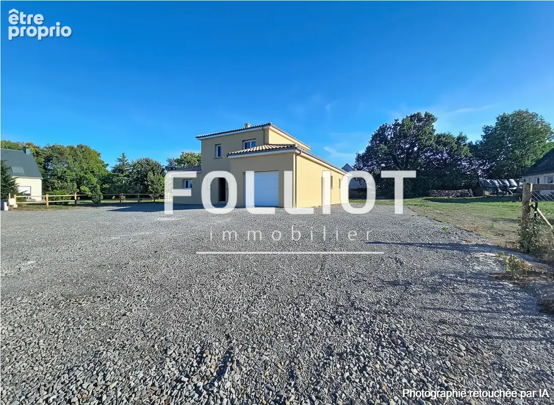 Photo Maison à Dragey-Ronthon au prix de 493 000€