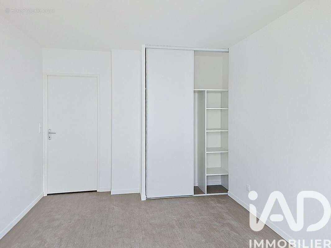 Photo 8 - Appartement à DEVILLE-LES-ROUEN