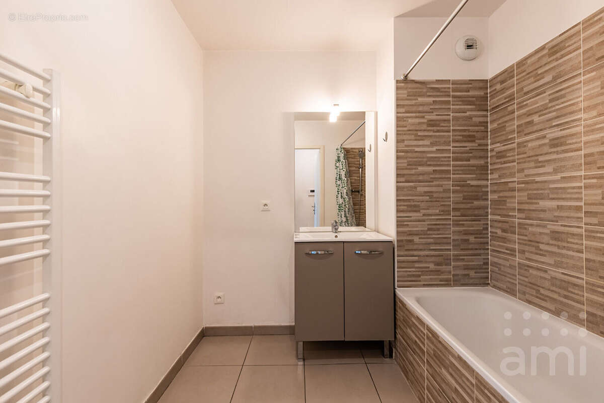 Appartement à CENON