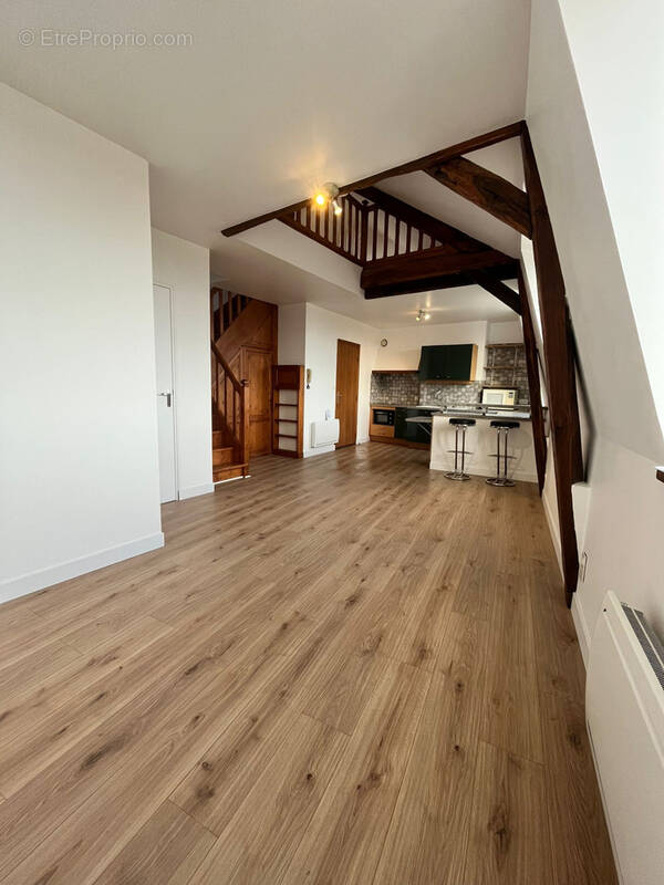 Appartement à PITHIVIERS