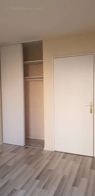 Appartement à DAMMARIE-LES-LYS