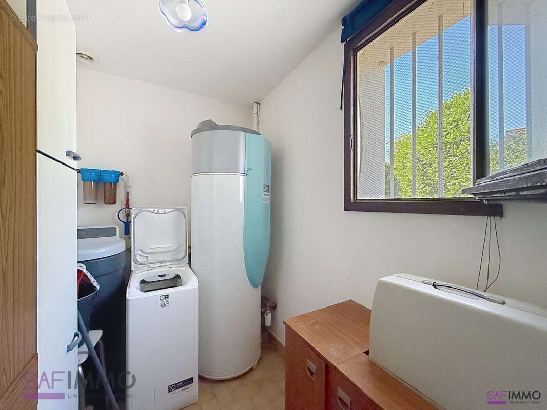 Maison 145 m² à Chaponost  - photo 9