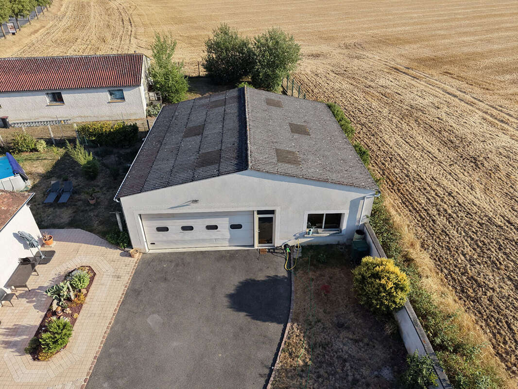 Maison  5 pièce(s) 139 m2 - photo 13