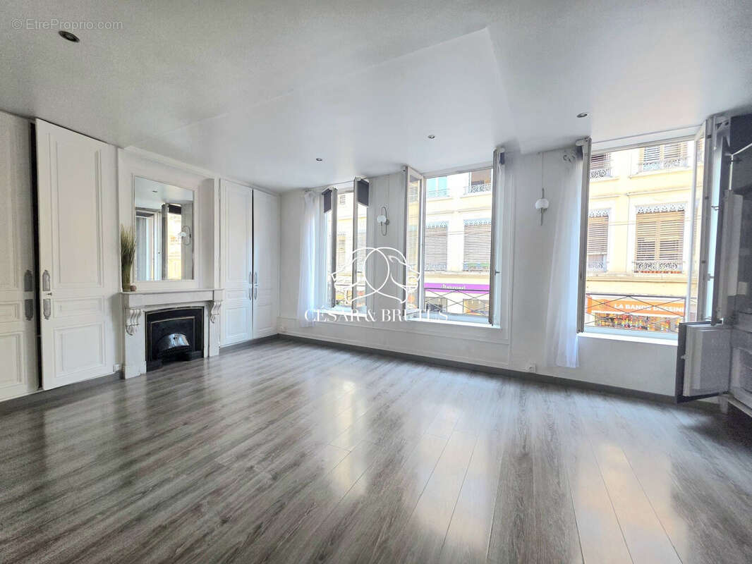 Appartement 46 m² à Lyon-4e  - photo 5