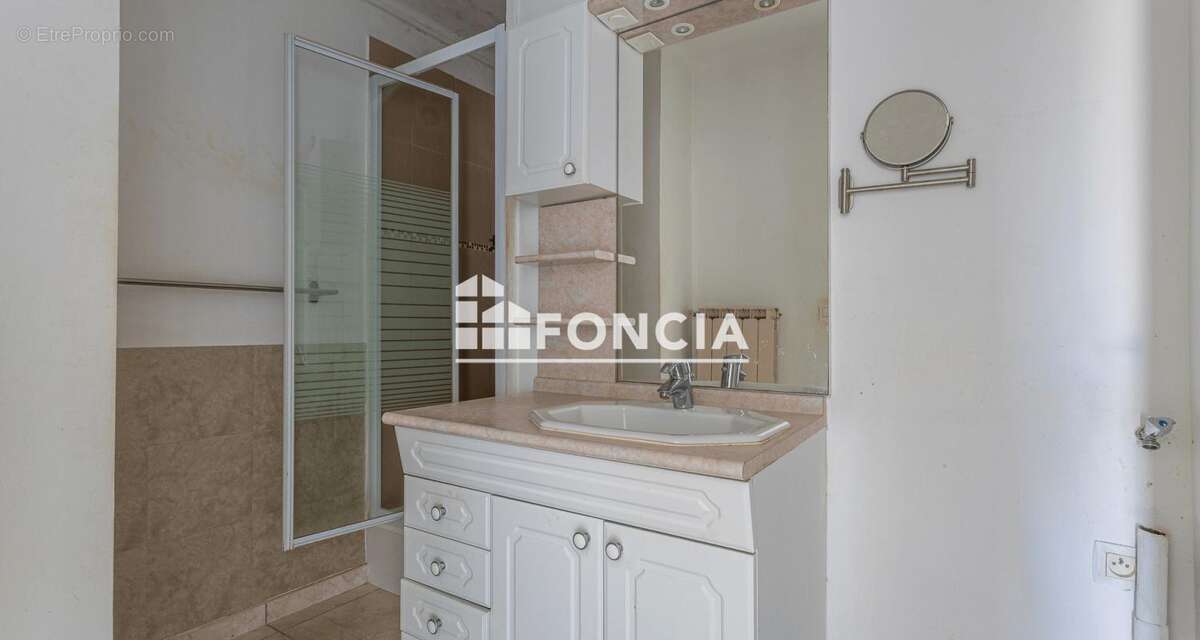 Appartement à LE PRADET