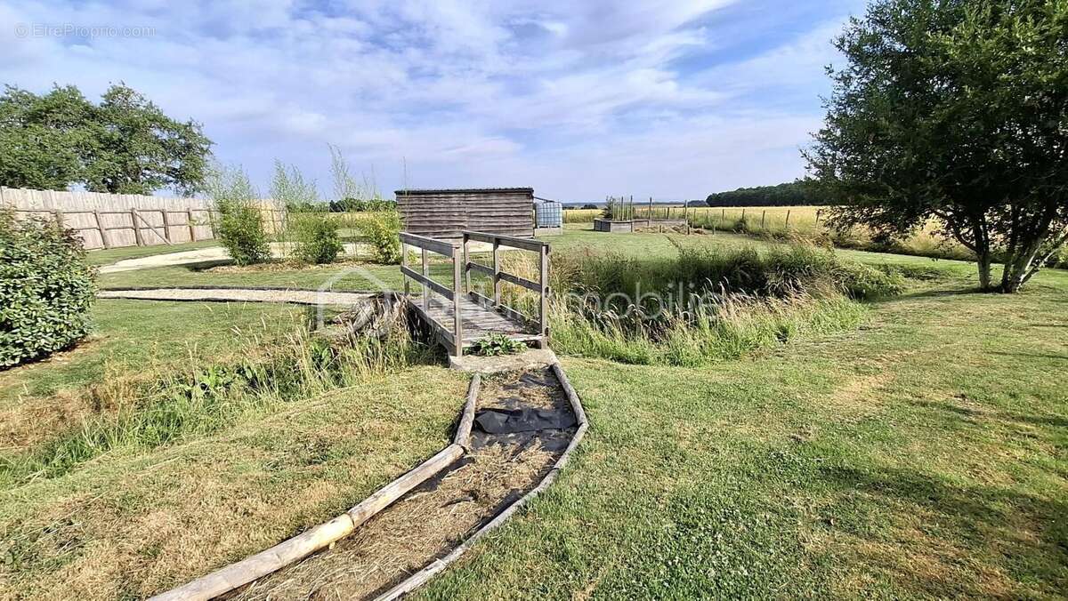 Découvrez votre havre de paix idéal dans un cadre exceptionnel ! - photo 4
