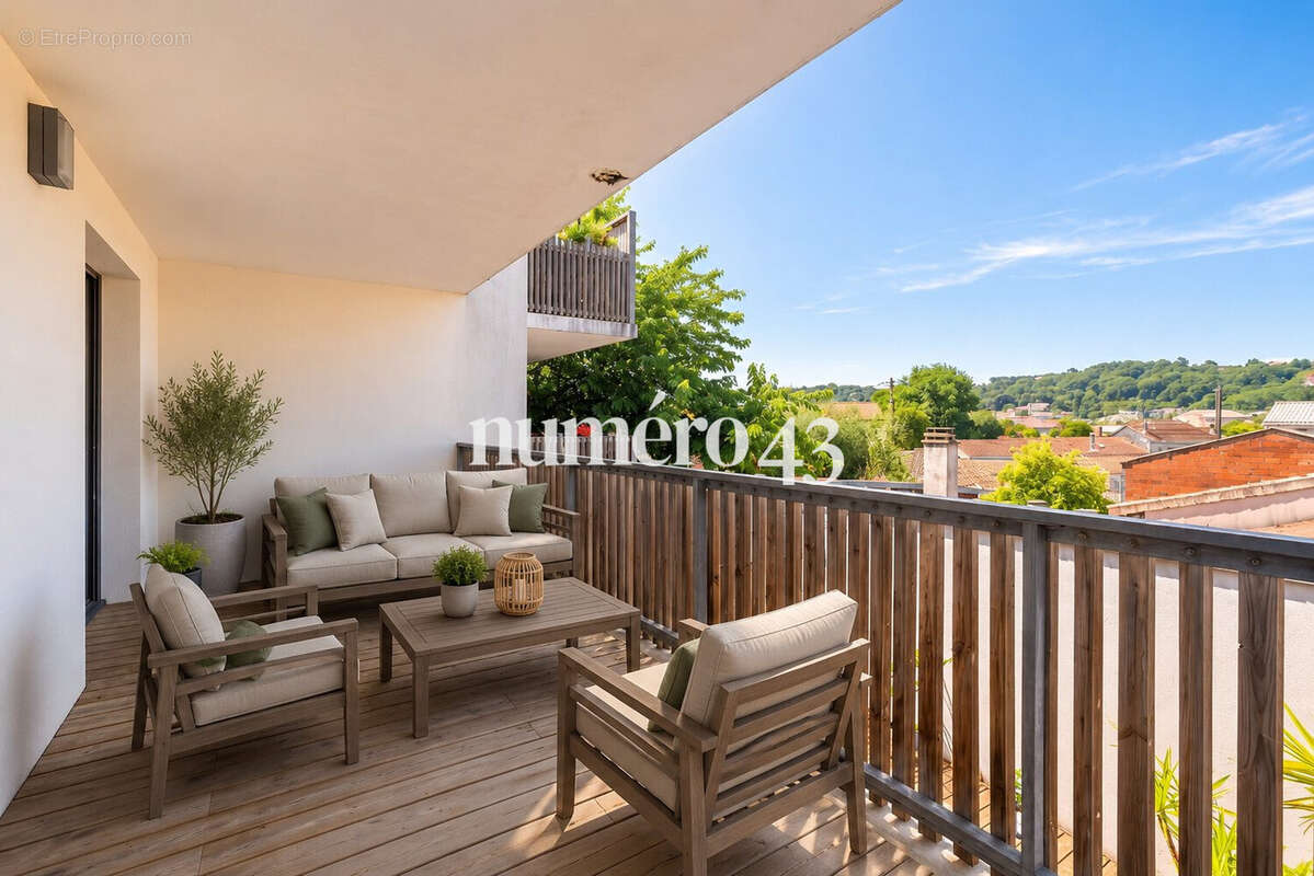 Appartement à BORDEAUX