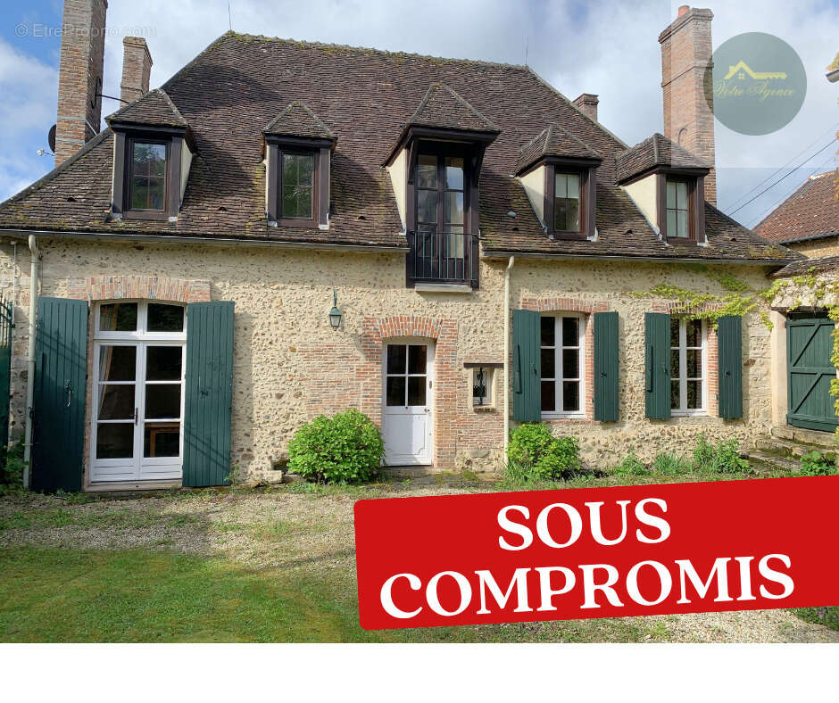 Maison à VOULX