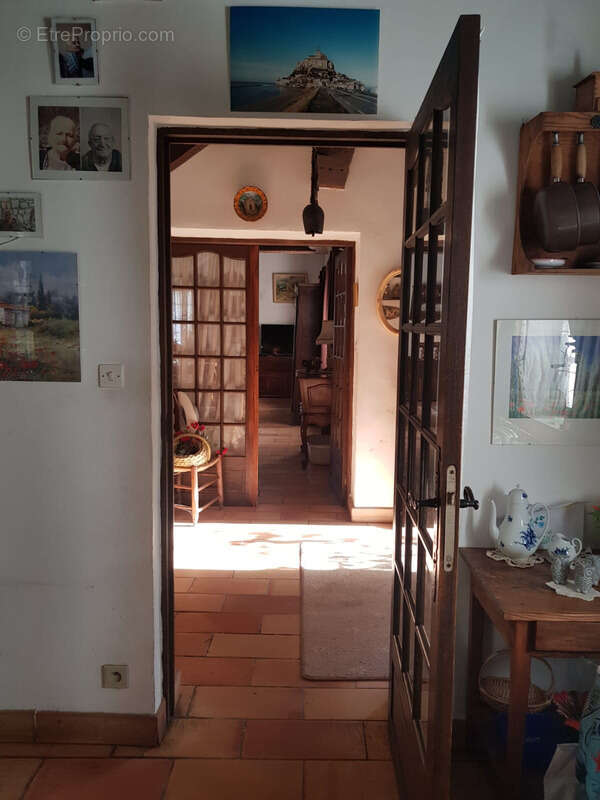 Exclusivité - Demeure d’exception du XVe siècle au cœur de la Provence - Saint Trinit (Vaucluse) - photo 10