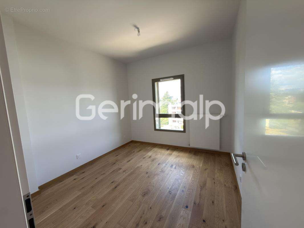 Vente - Appartement - 4 pièces - 113 m² - 850 000 € - - photo 7