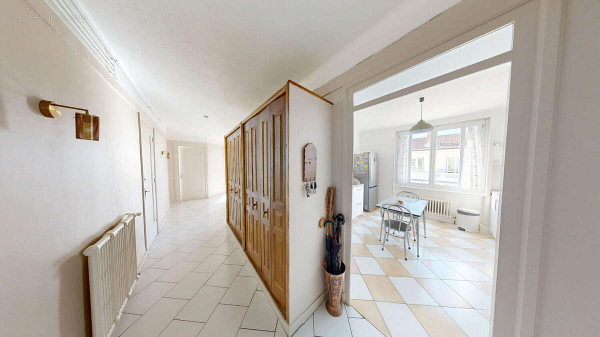Appartement à LYON-7E